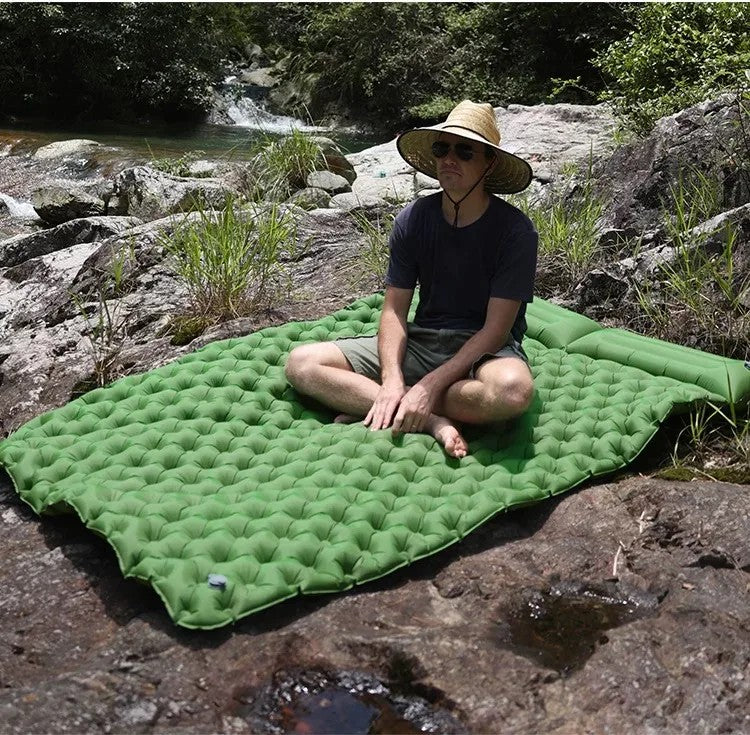 Matelas_gonflable_2_personnes_Camping_excursions